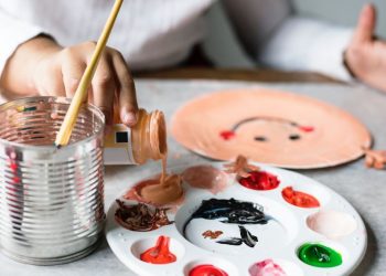 10 moduri de a dezvolta creativitatea