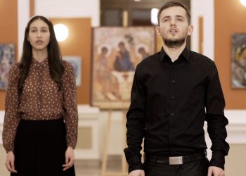 Slavit sa fie Domnul