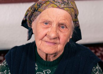 12. Mărioara Anăstăsoaie Cu bucuria vieţuirii în Hristos